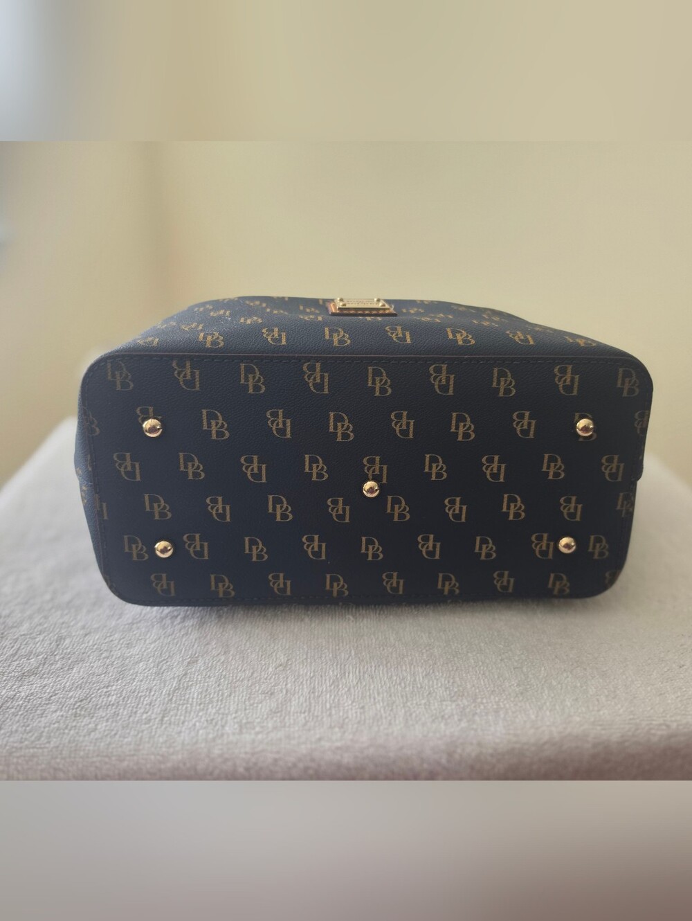 Dooney & Bourke Gretta Brenna Satchel - Picture 5 of 13
